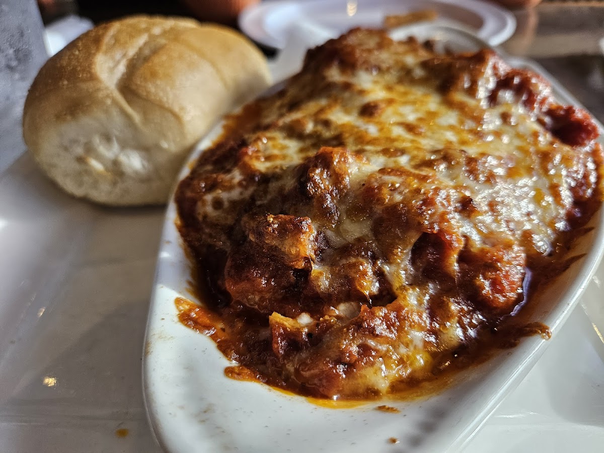 2 Boys Pizza & Grill photo 4