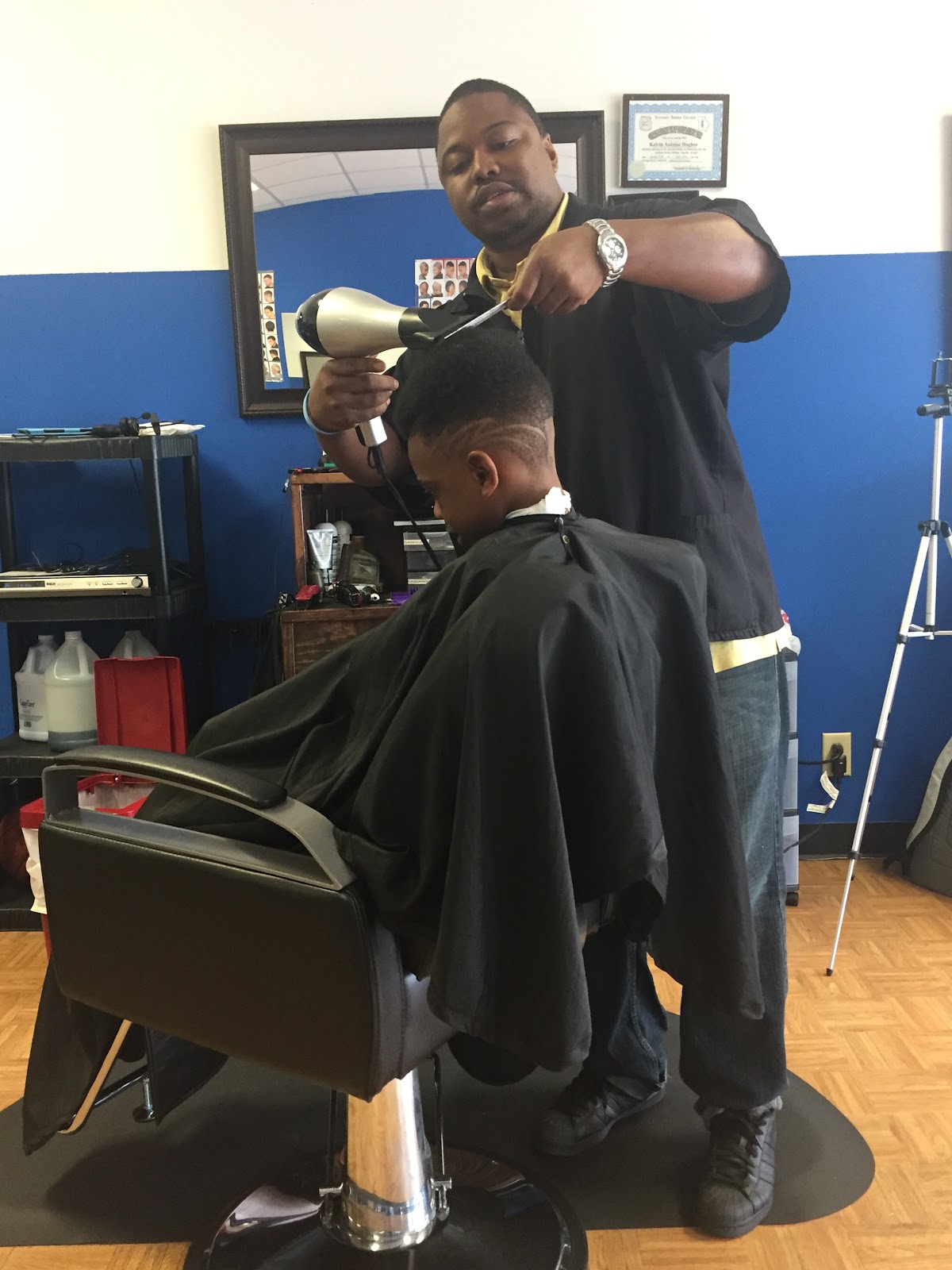 A Cut & A Style Barbershop photo 2