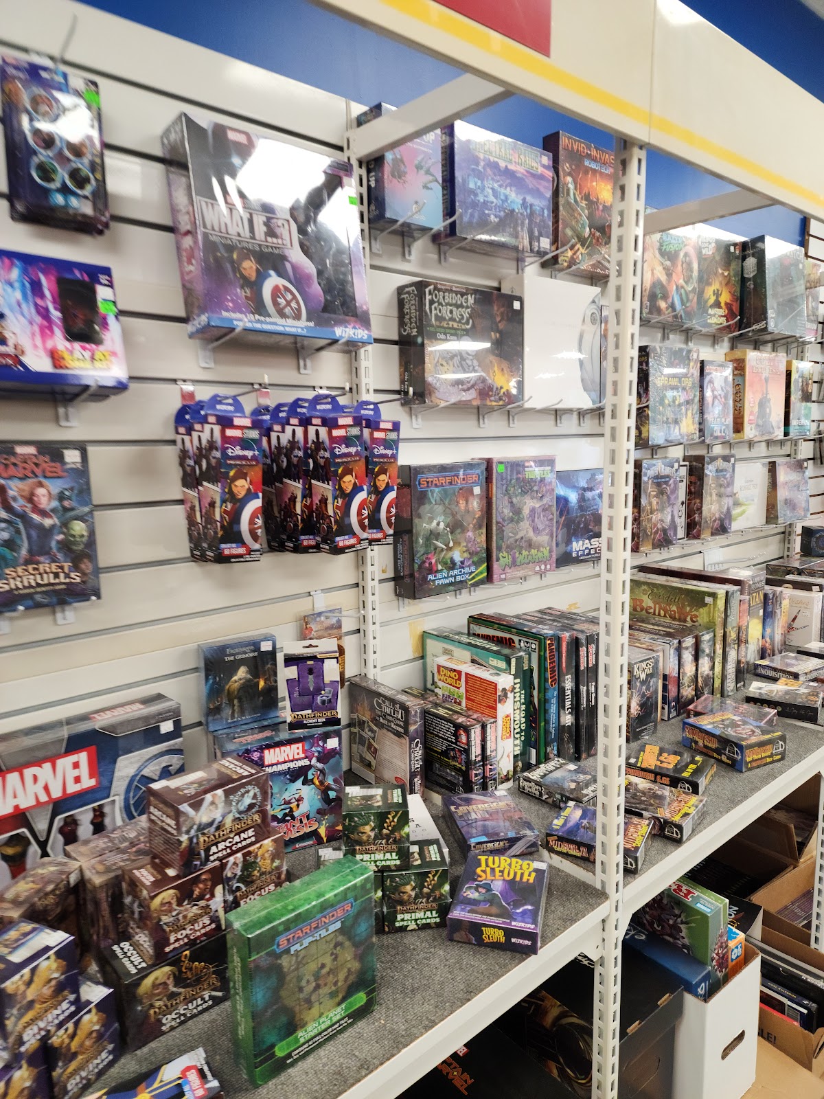 ABX - Comics & Games photo 3