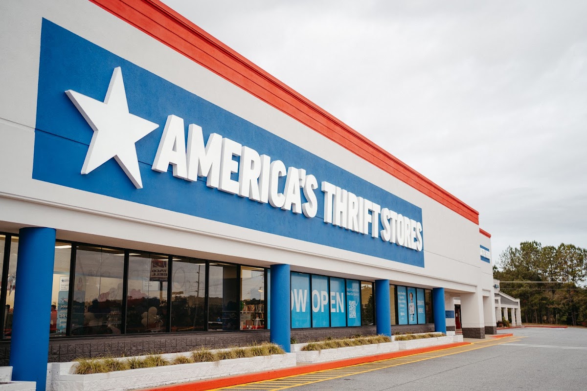 America's Thrift Stores & Donation Center - Late Night in Augusta, GA