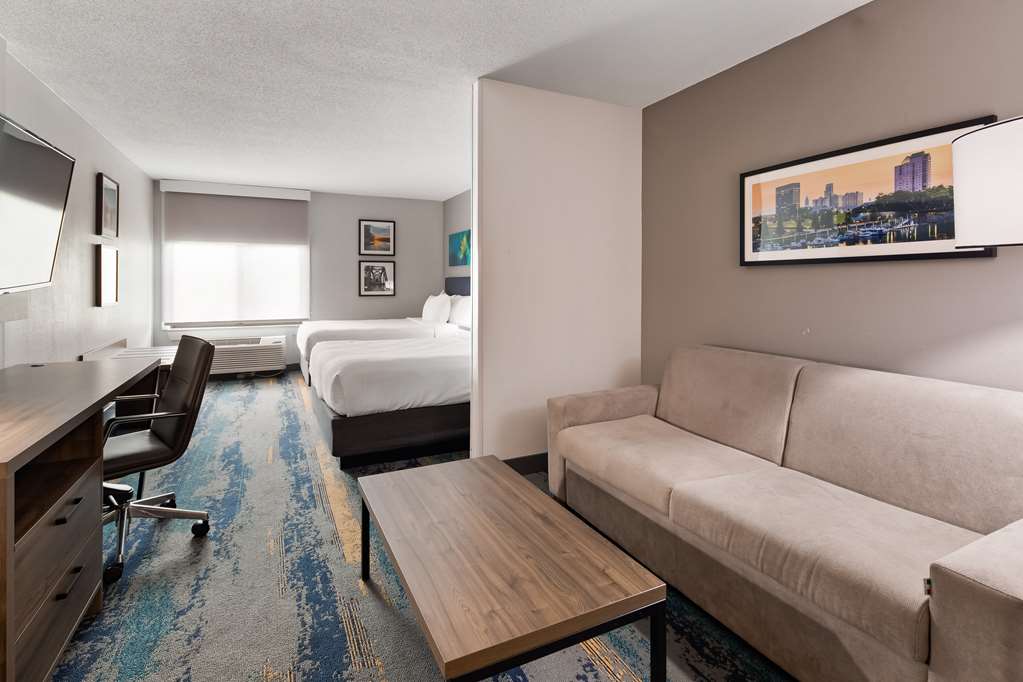Best Western Plus Augusta North Inn & Suites photo 5