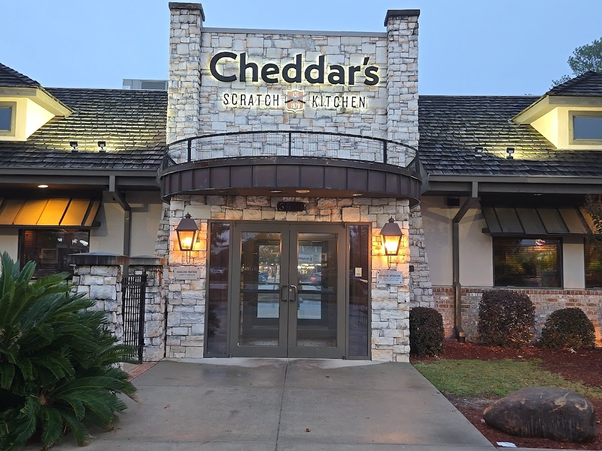Cheddar's Scratch Kitchen - Restaurants in Augusta, GA
