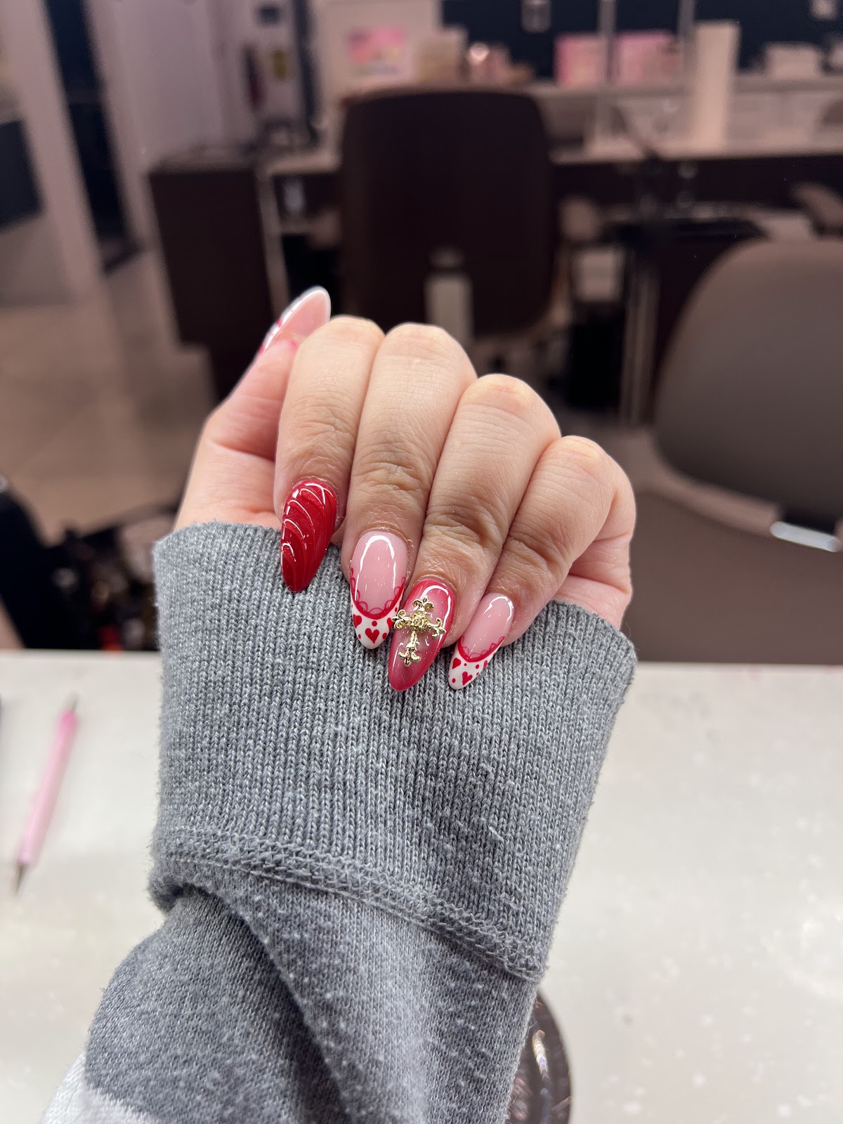 Crown Nails Lounge photo 4