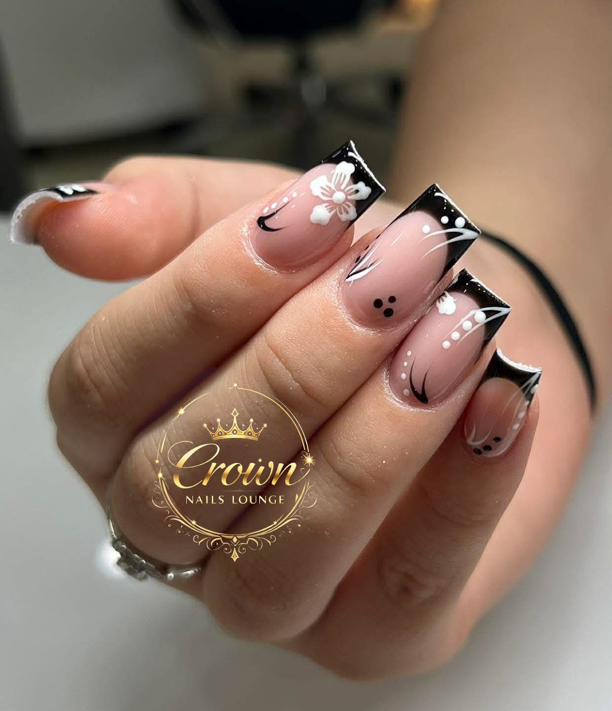 Crown Nails Lounge photo 5