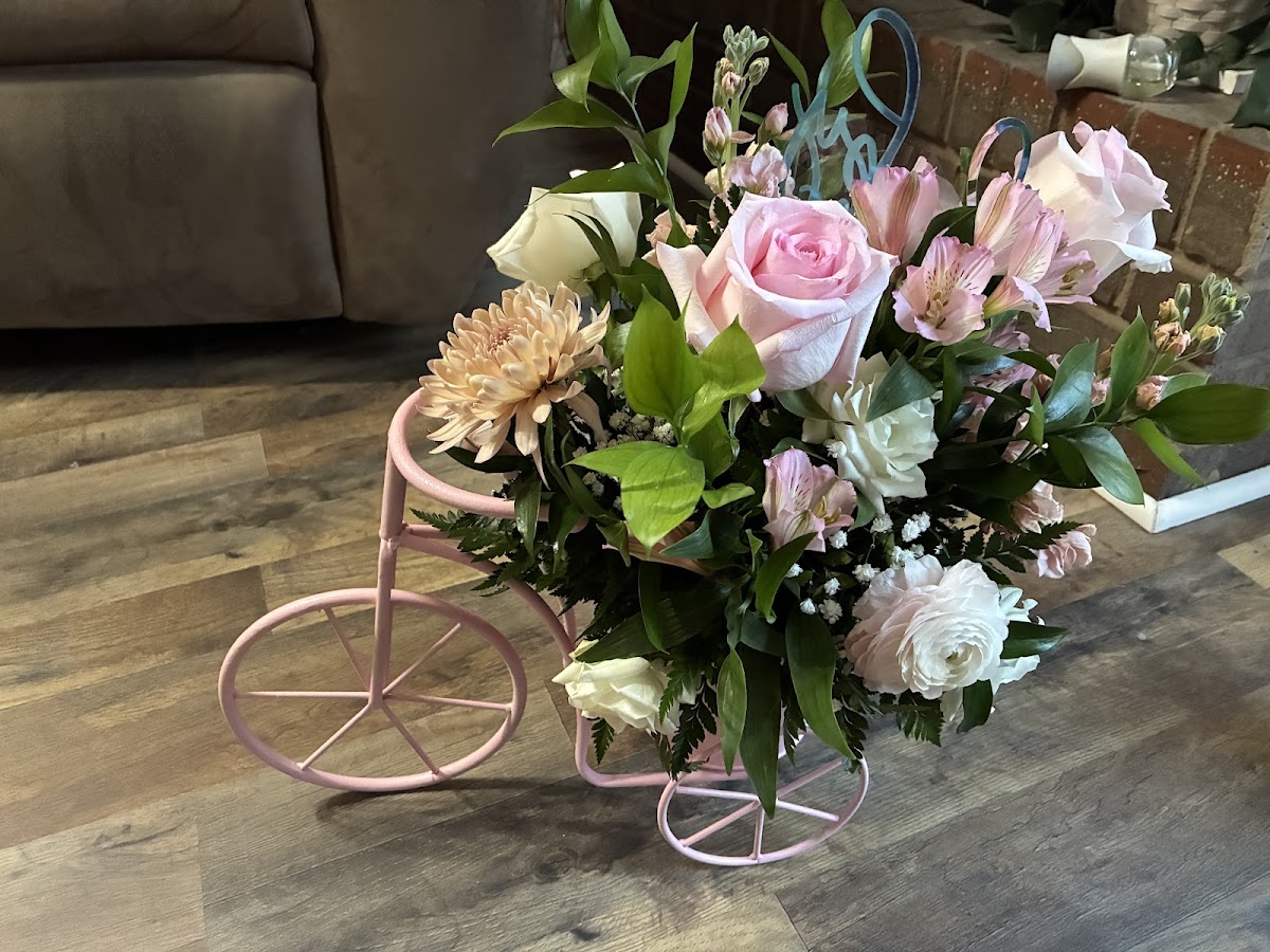 Evergreen Dreams Floral Studio photo 5