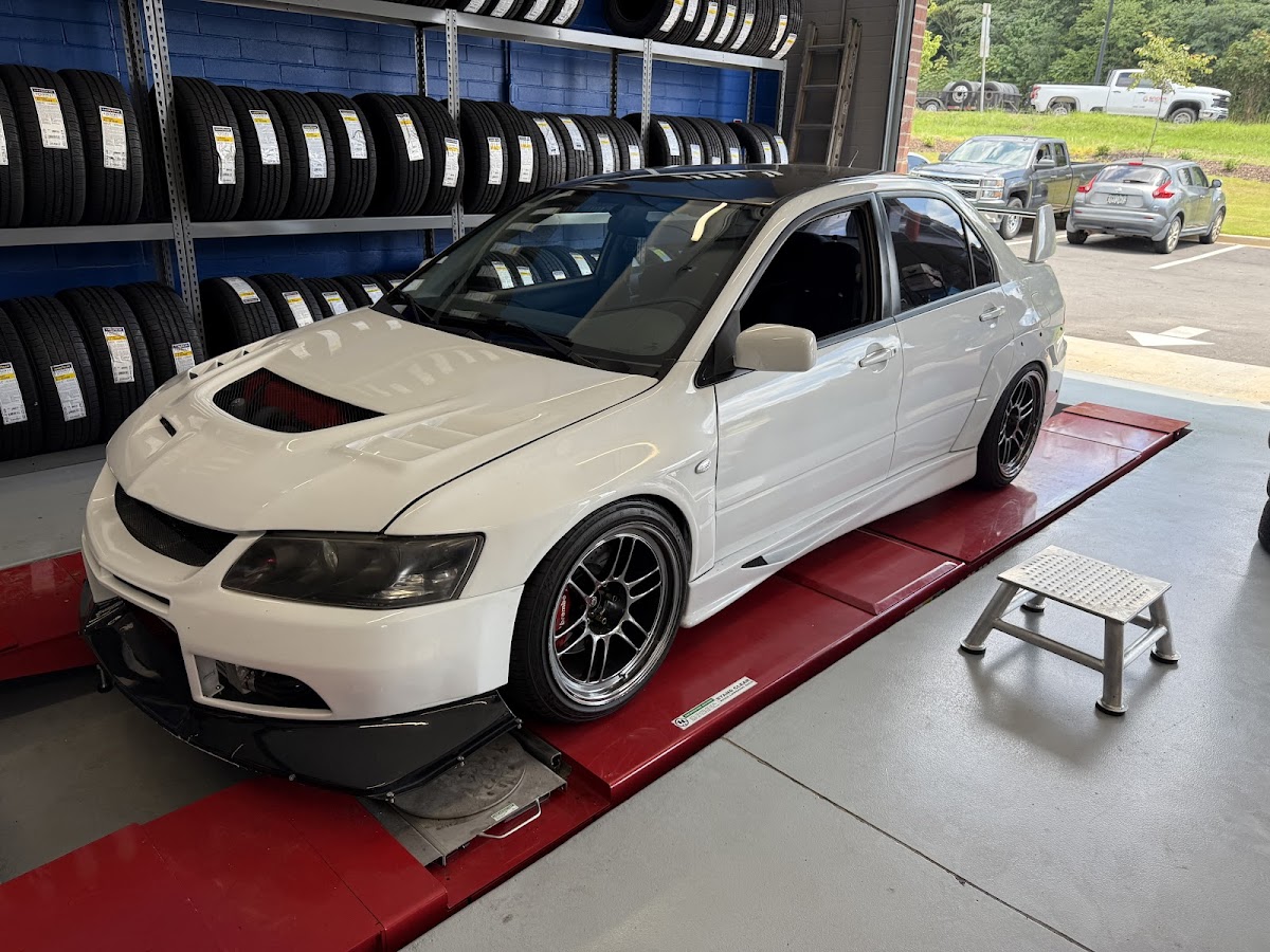 Express Oil Change & Tire Engineers photo 3