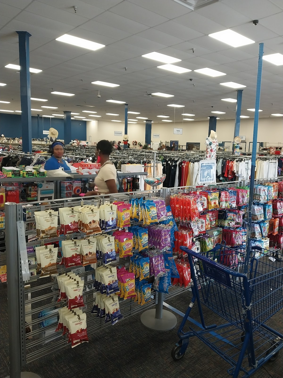 Goodwill Store and Donation Drive-Thru photo 2