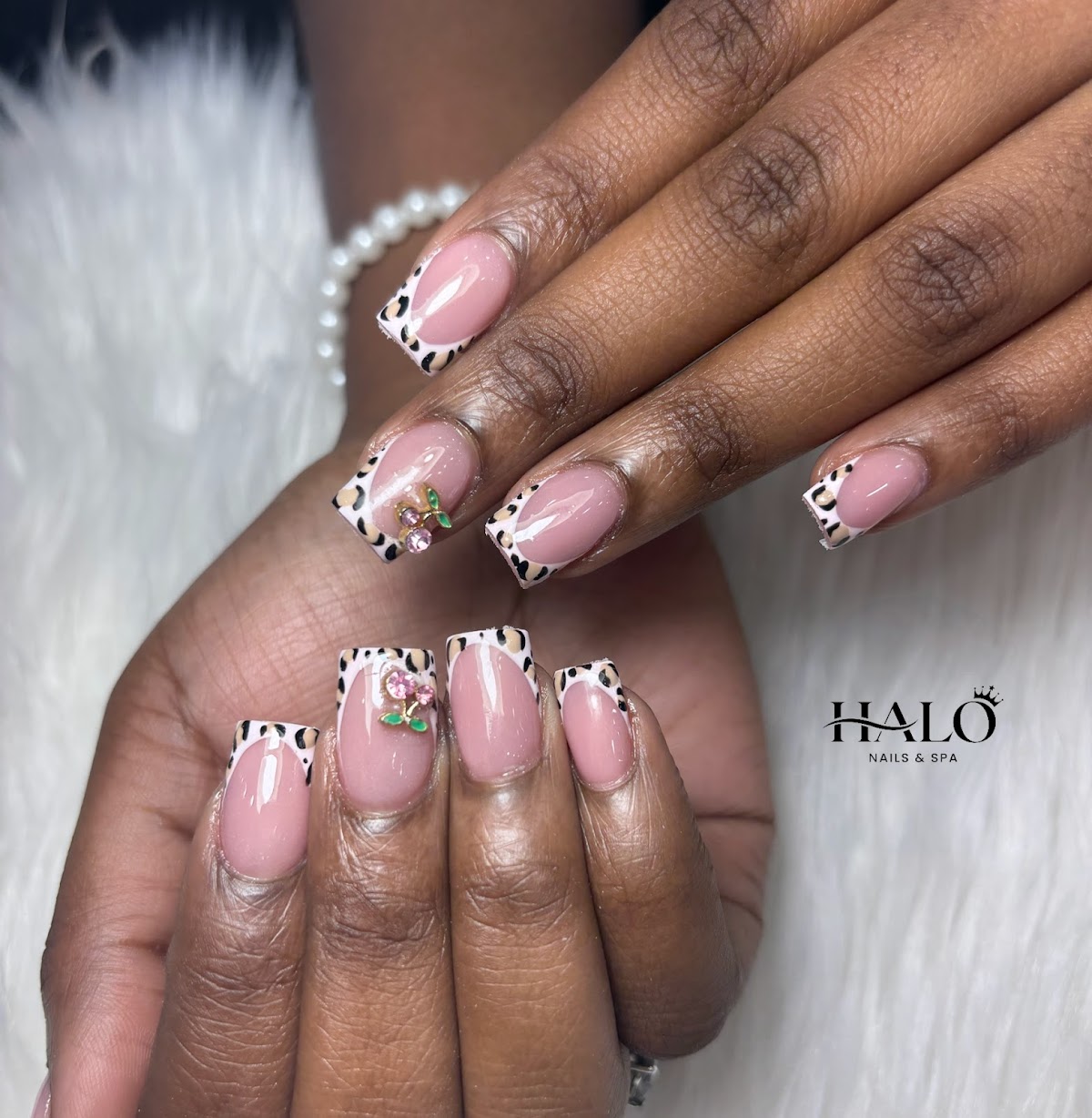 Halo Nails & Spa photo 3