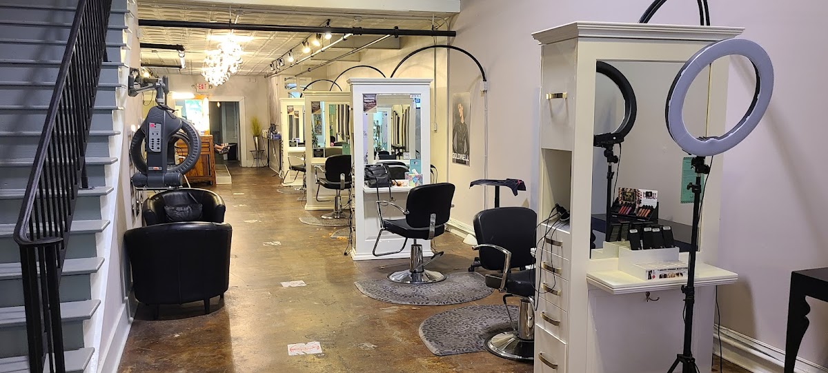 Halo Salon & Spa photo 3
