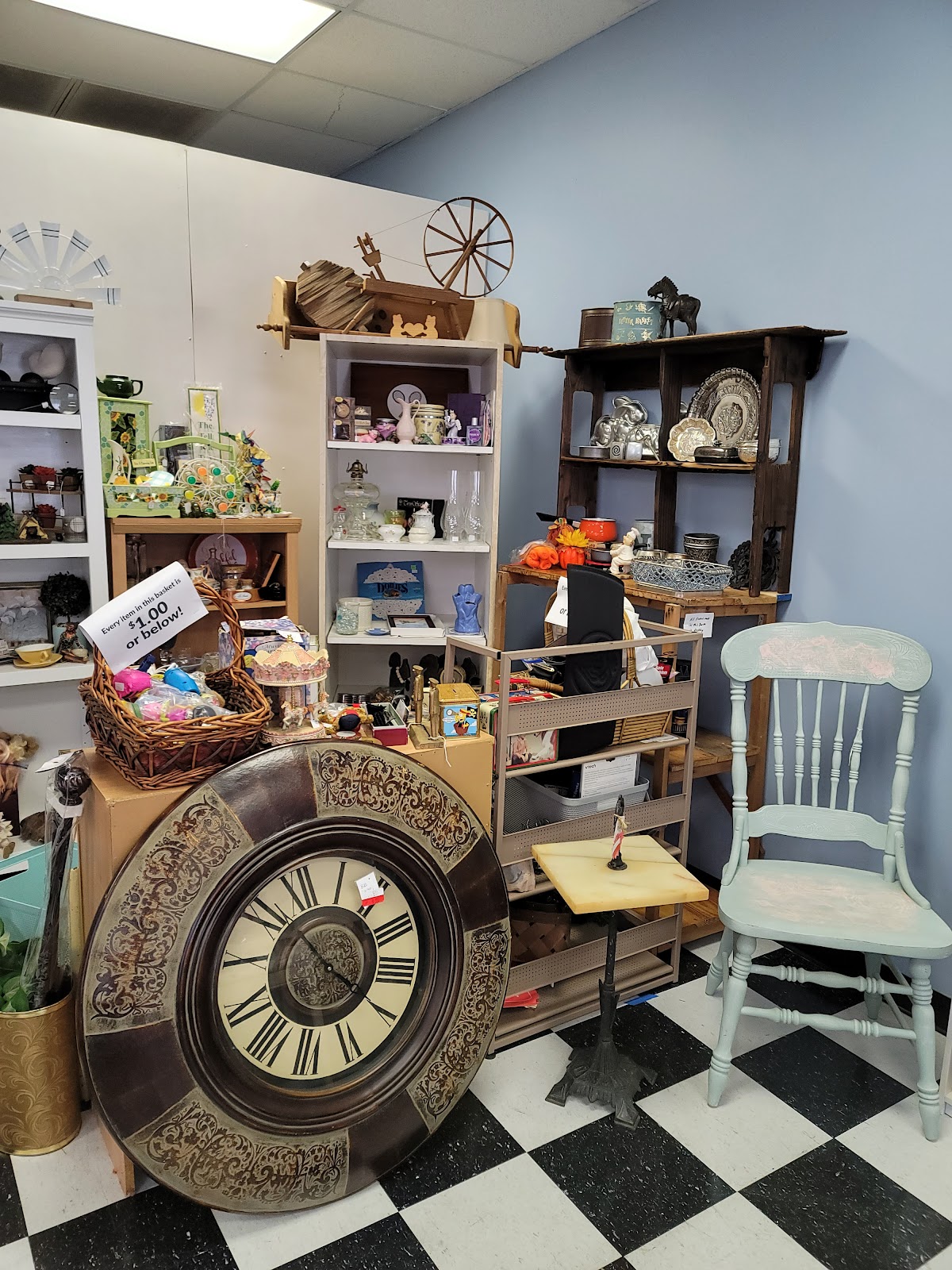 Just a Thrifting, LLC photo 3