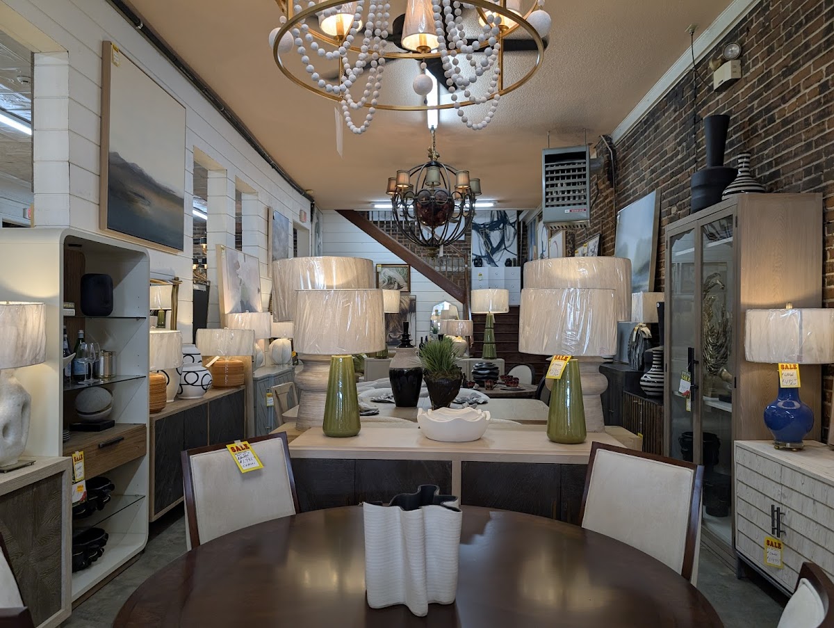 Merry's Home Furnishings photo 2