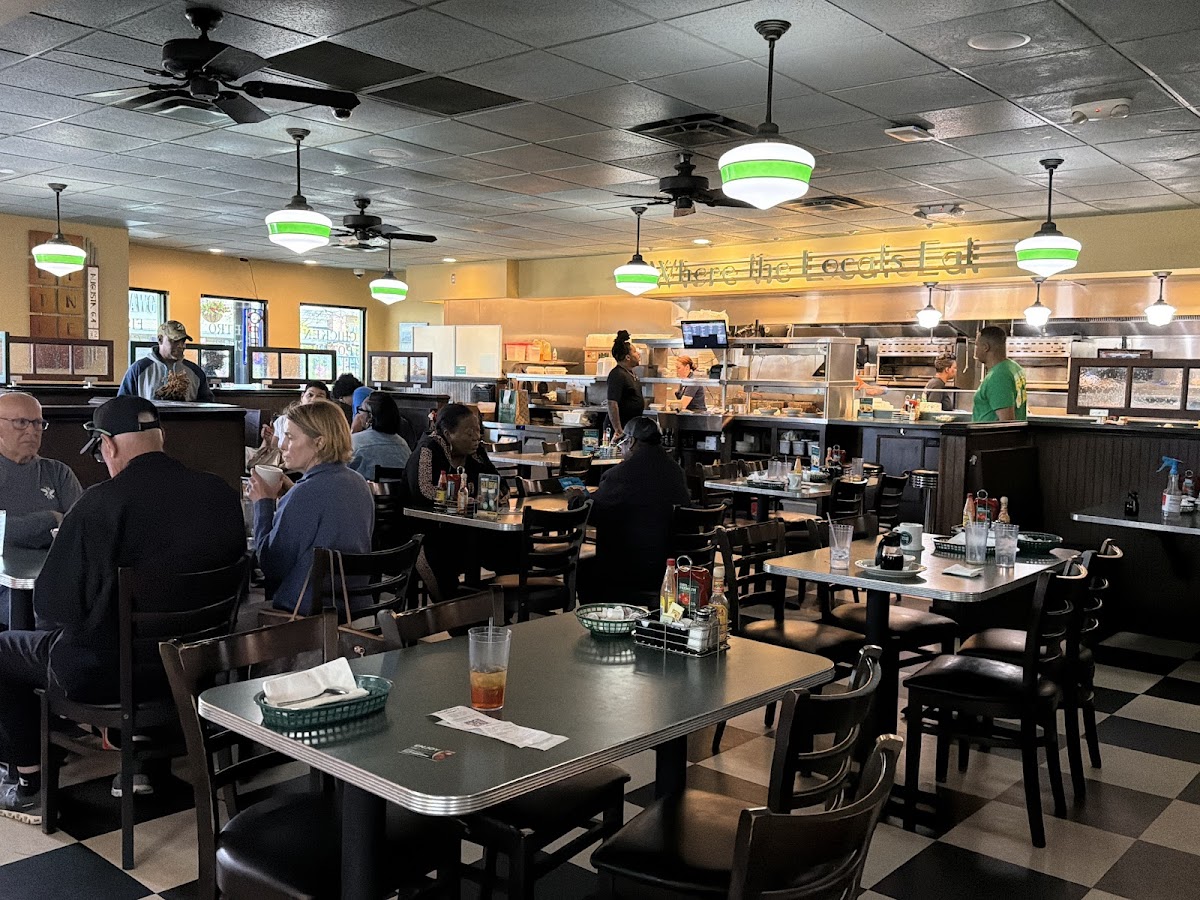 Metro Diner photo 2