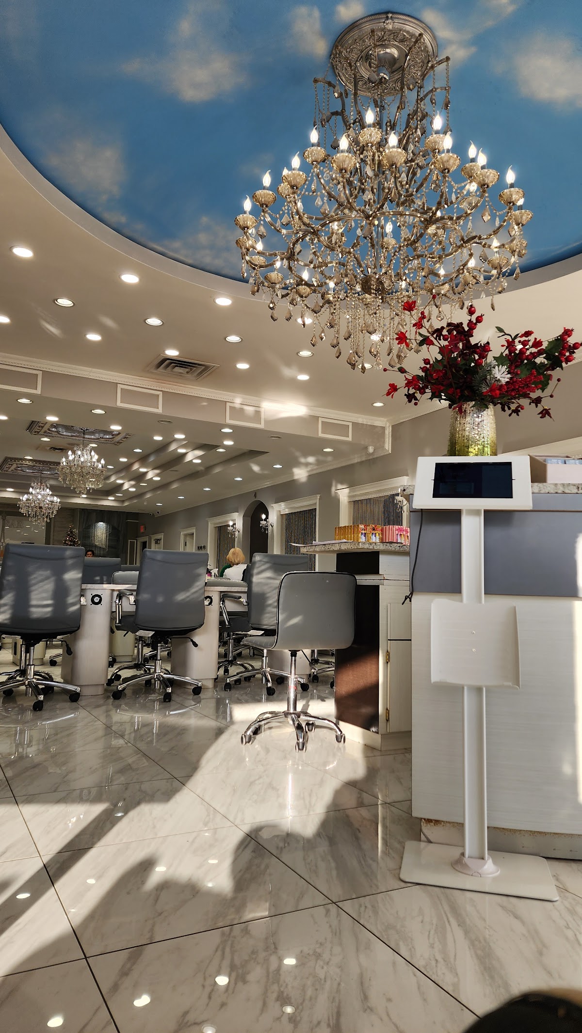 Paris Nails and Spa photo 3