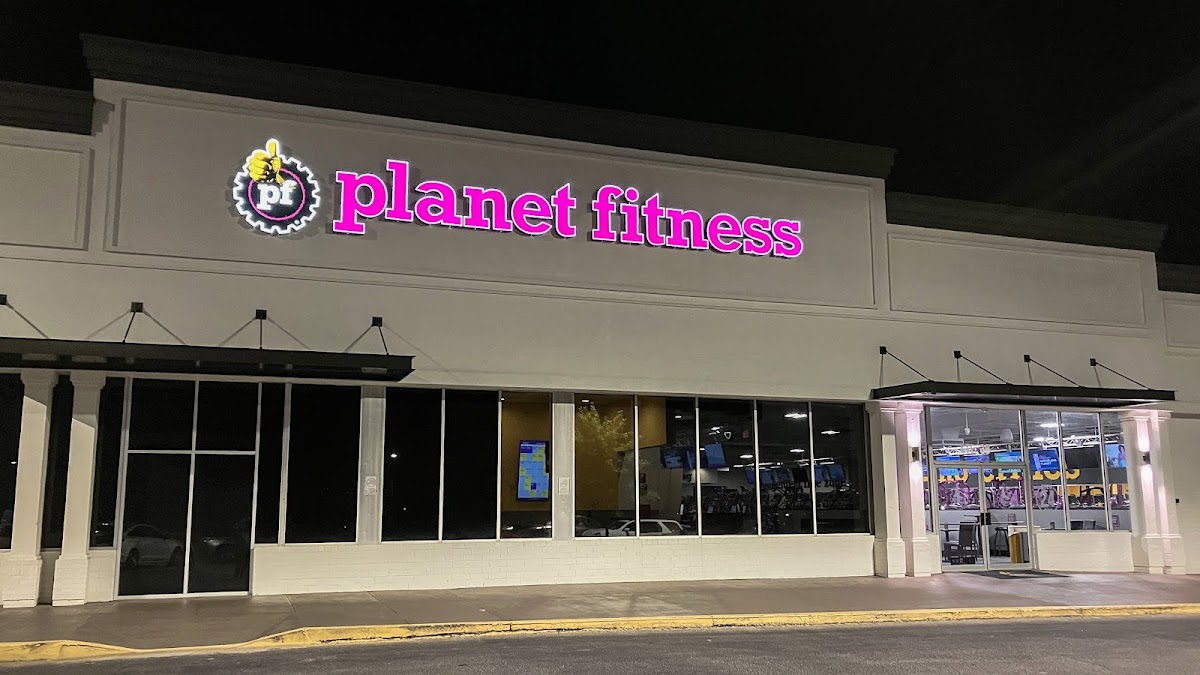 Planet Fitness photo 2