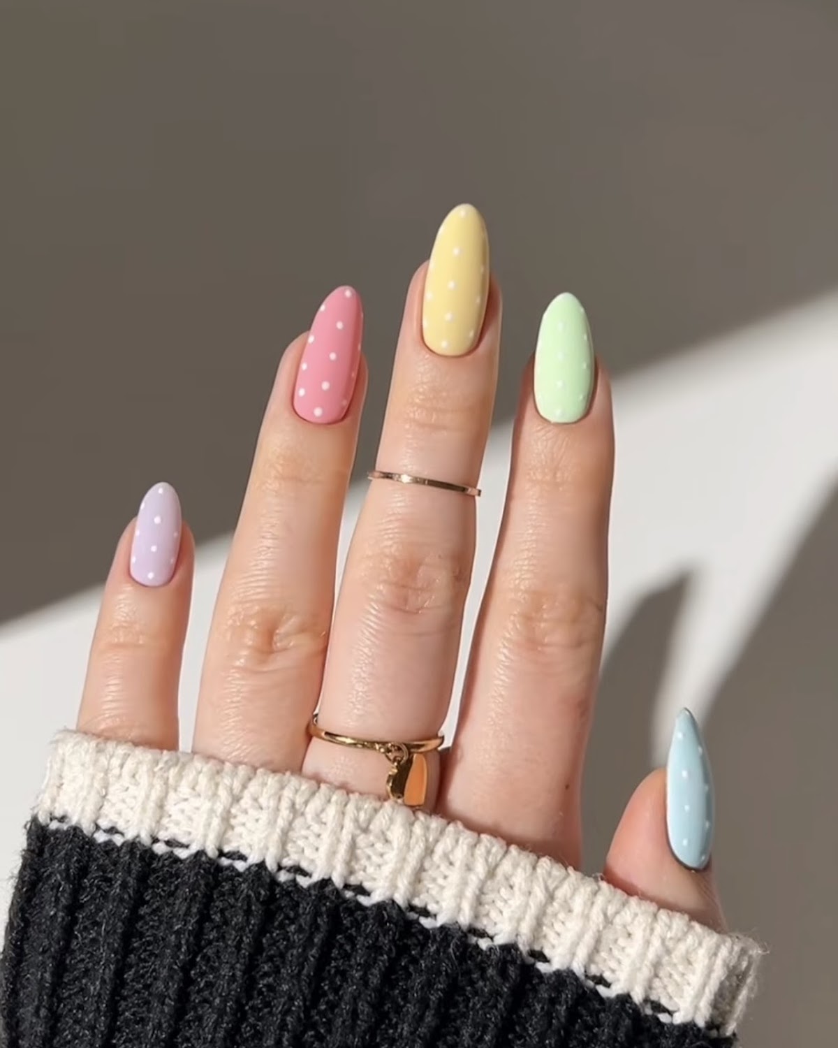 Rainbow Nails (15% Off New Customer) photo 2