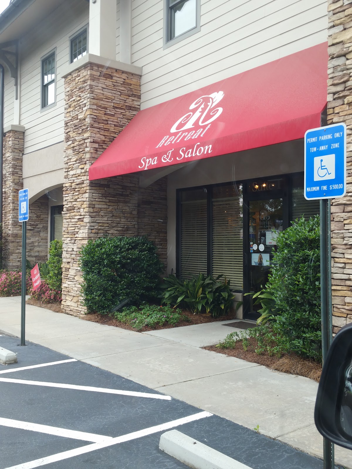 Retreat Spa & Salon photo 4
