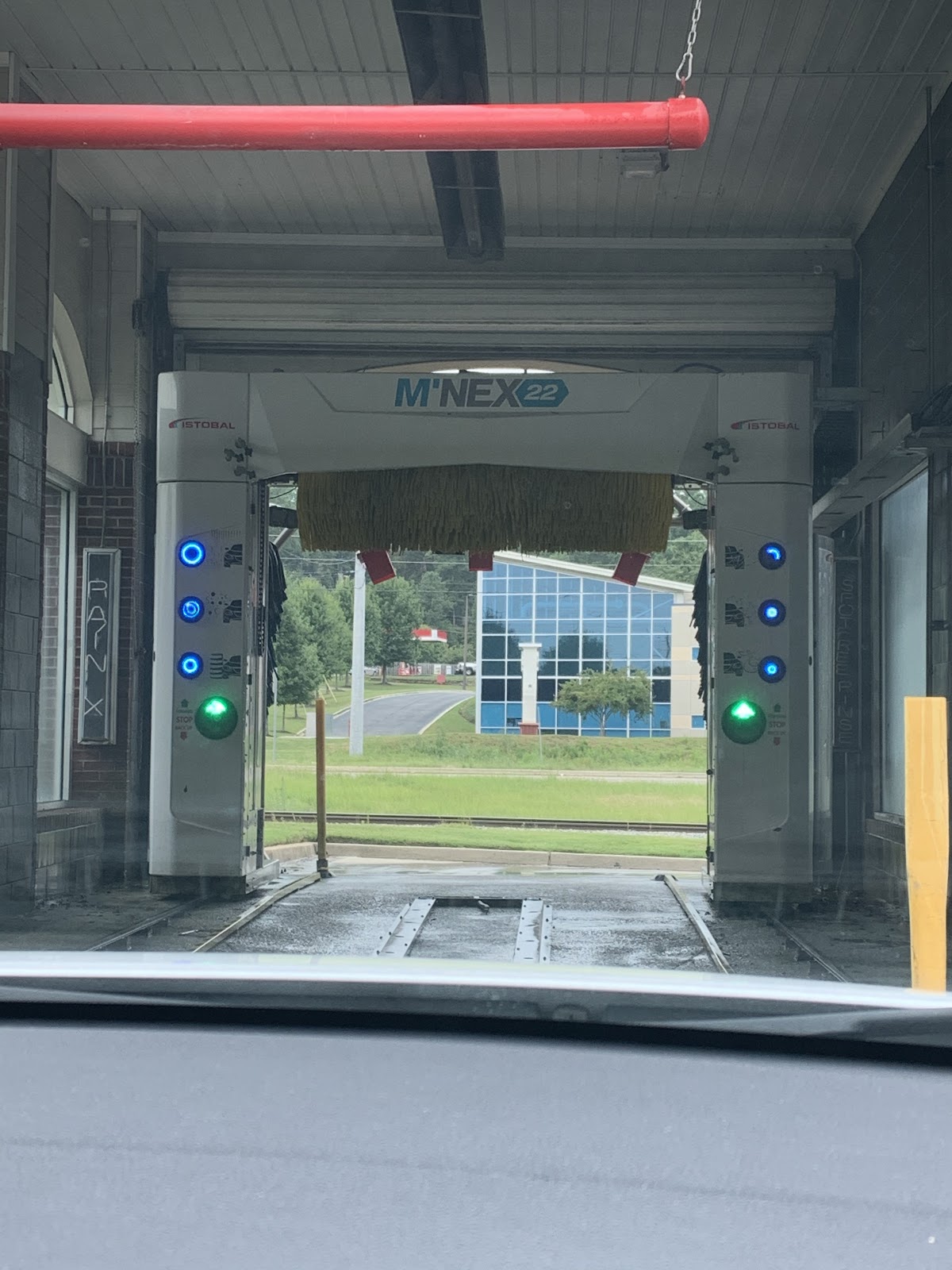 Riverwatch Car Wash photo 4