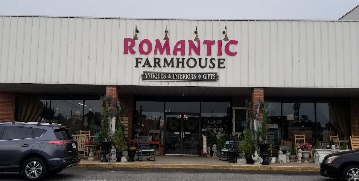 Romantic Farmhouse - Date Night in Augusta, GA
