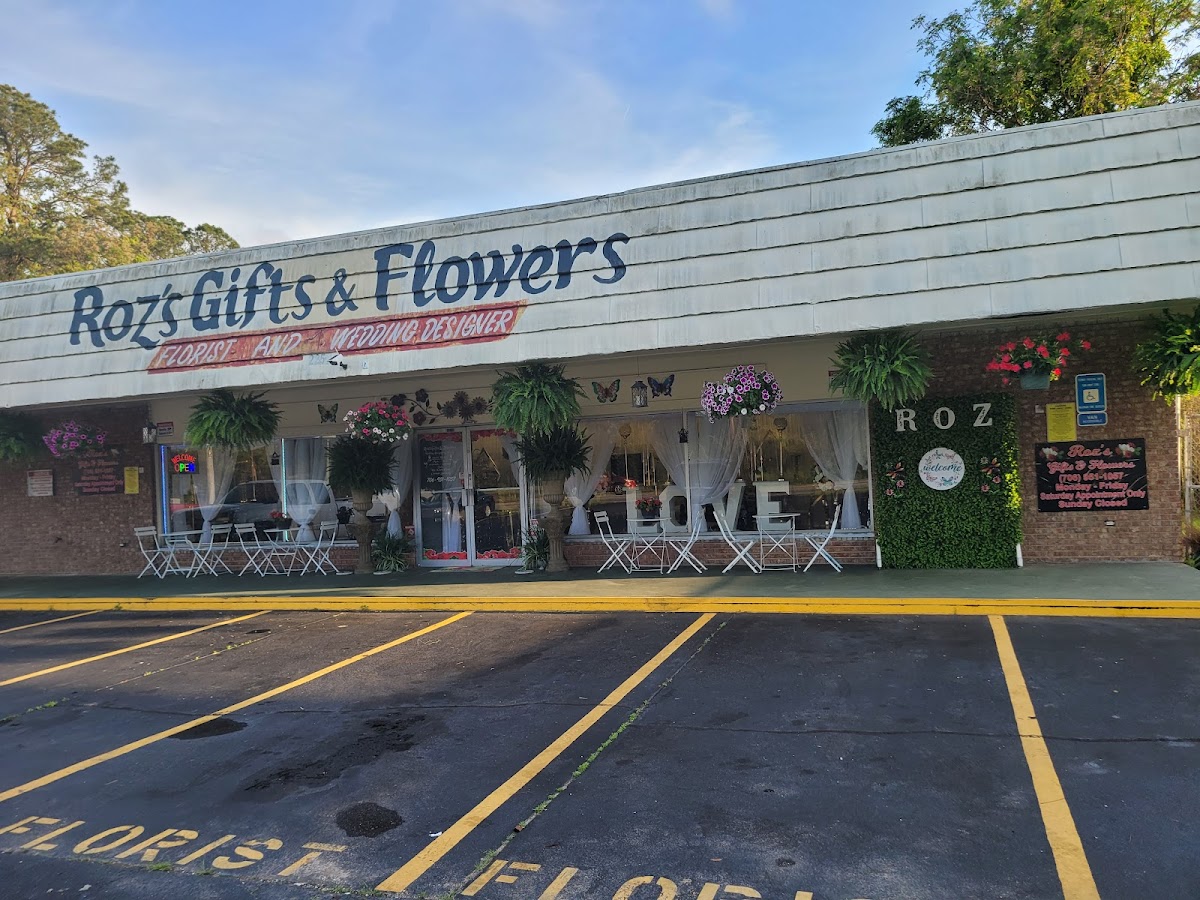 Roz's Gifts & Flowers in South Augusta, Augusta, GA