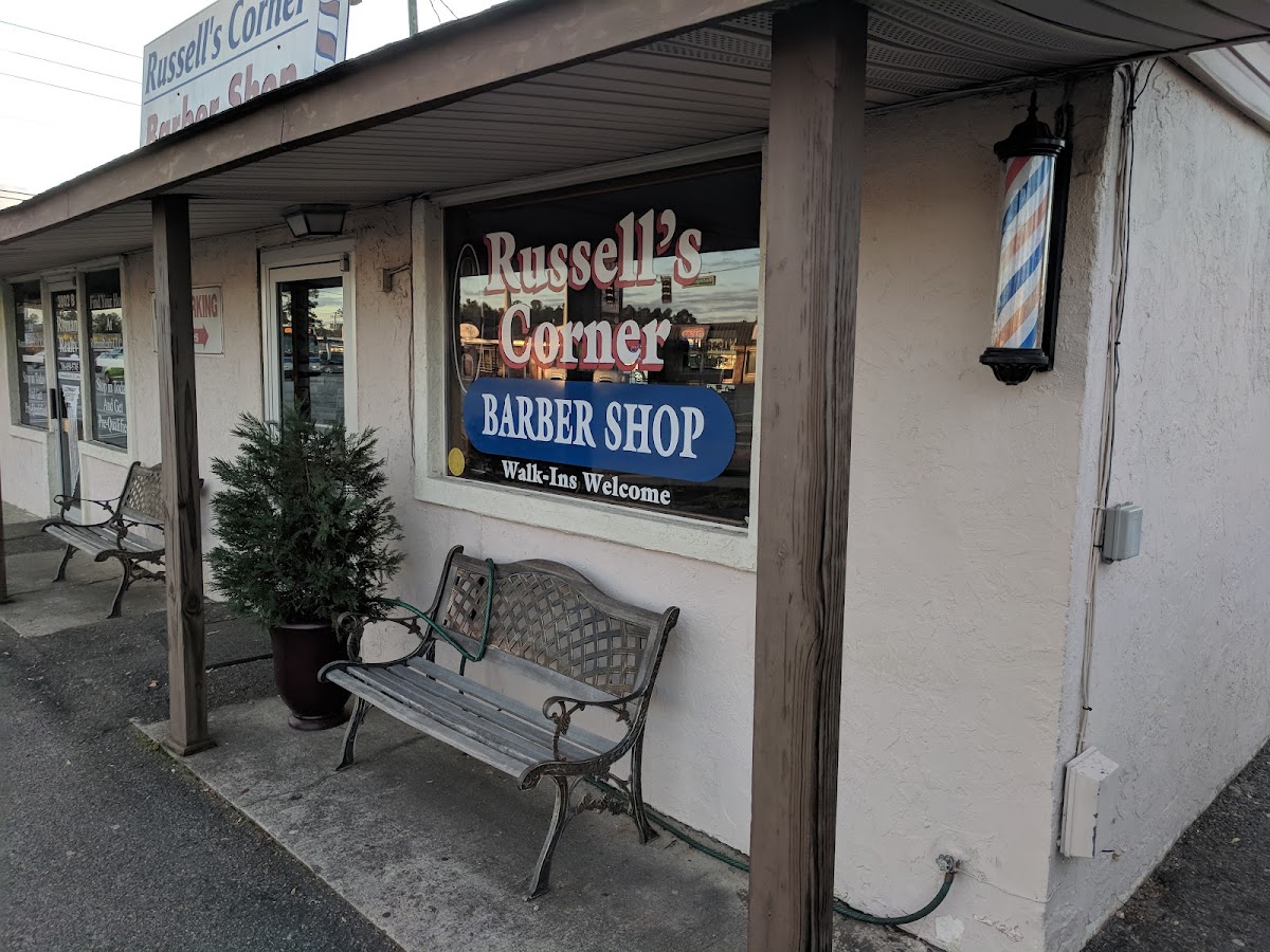 Russell's Corner Barber Shop photo 5