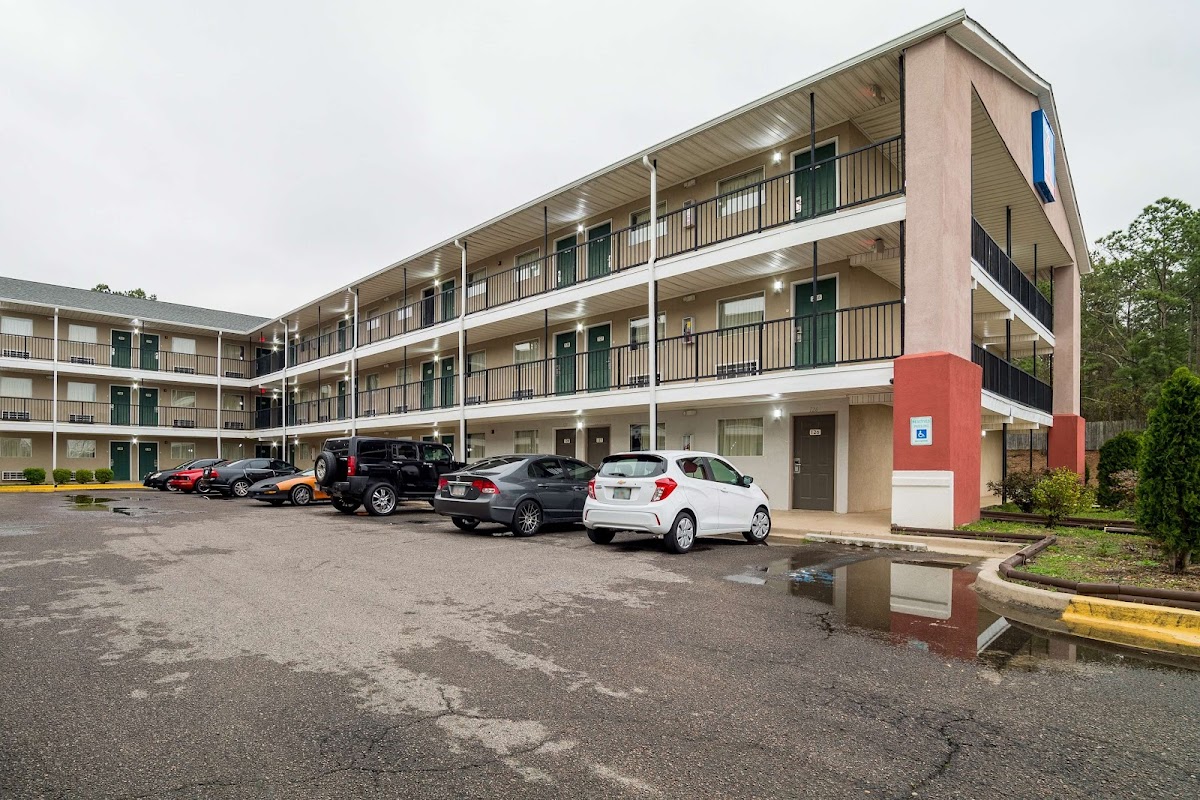 Studio 6 Extended Stay - Augusta, GA - Fort Gordon - Hotels & Lodging in Augusta, GA