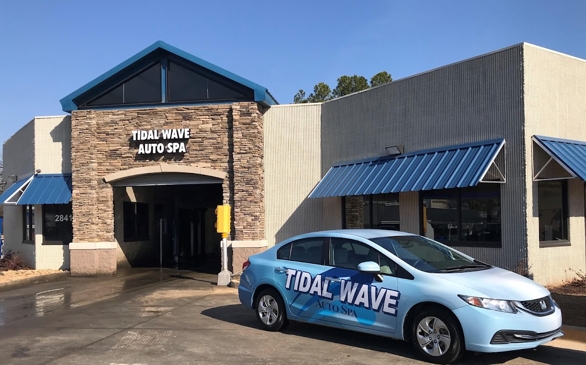 Tidal Wave Auto Spa | Car Wash photo 2