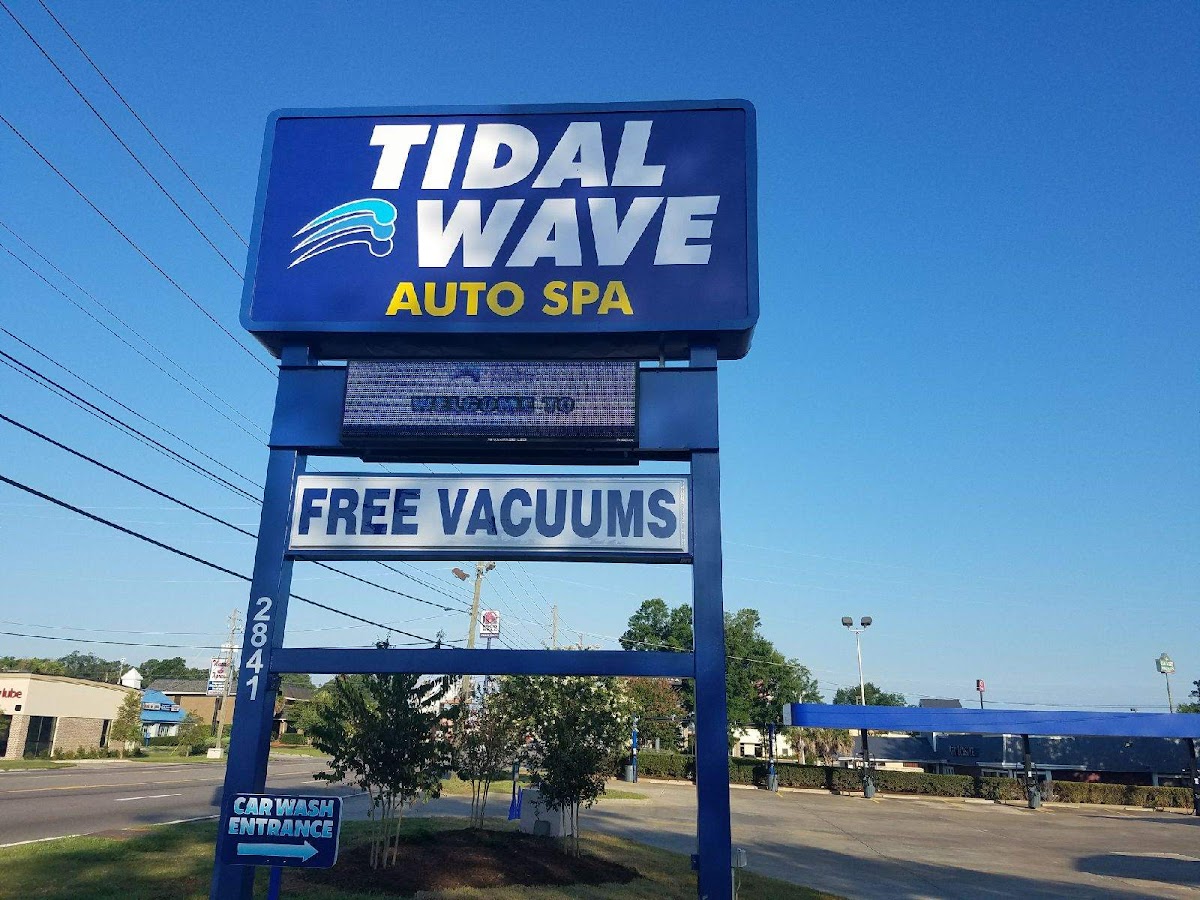 Tidal Wave Auto Spa | Car Wash photo 3