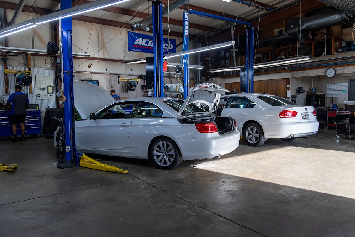 Tommy Mathewes Auto Repair photo 3