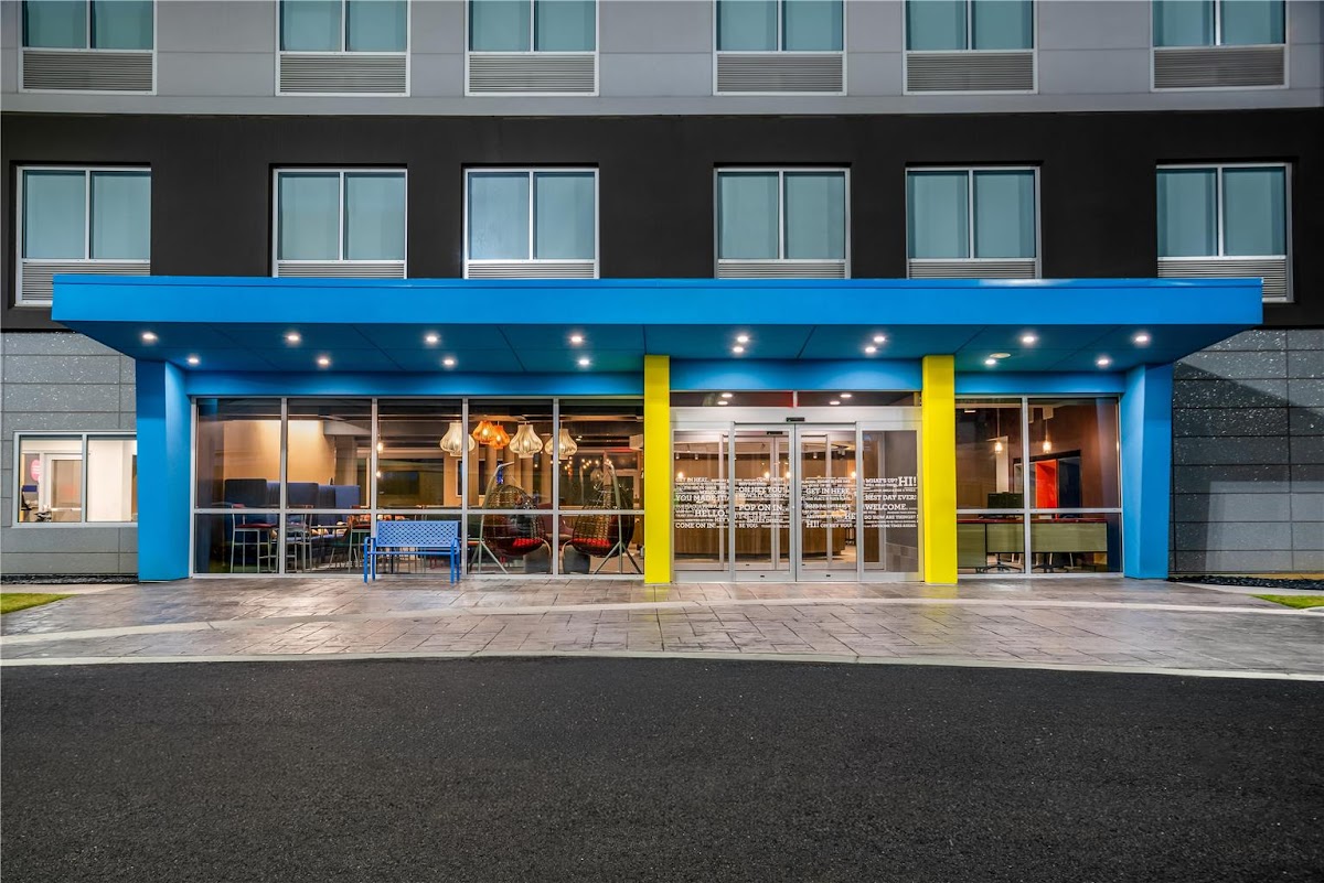 Tru by Hilton Augusta Washington Road - Hotels & Lodging in Augusta, GA