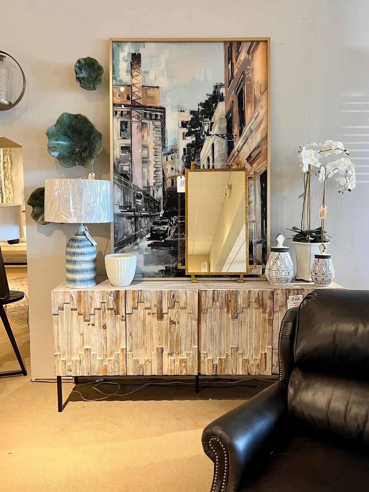 Weinberger's Furniture and Mattress Showcase photo 3