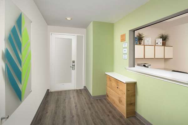 WoodSpring Suites Augusta Fort Eisenhower photo 5